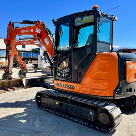 MINIEXCAVADORA HITACHI ZX65USB USADA